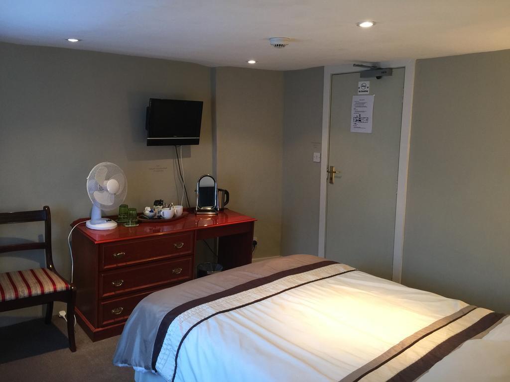 The Wheatsheaf Bed & Breakfast 3*