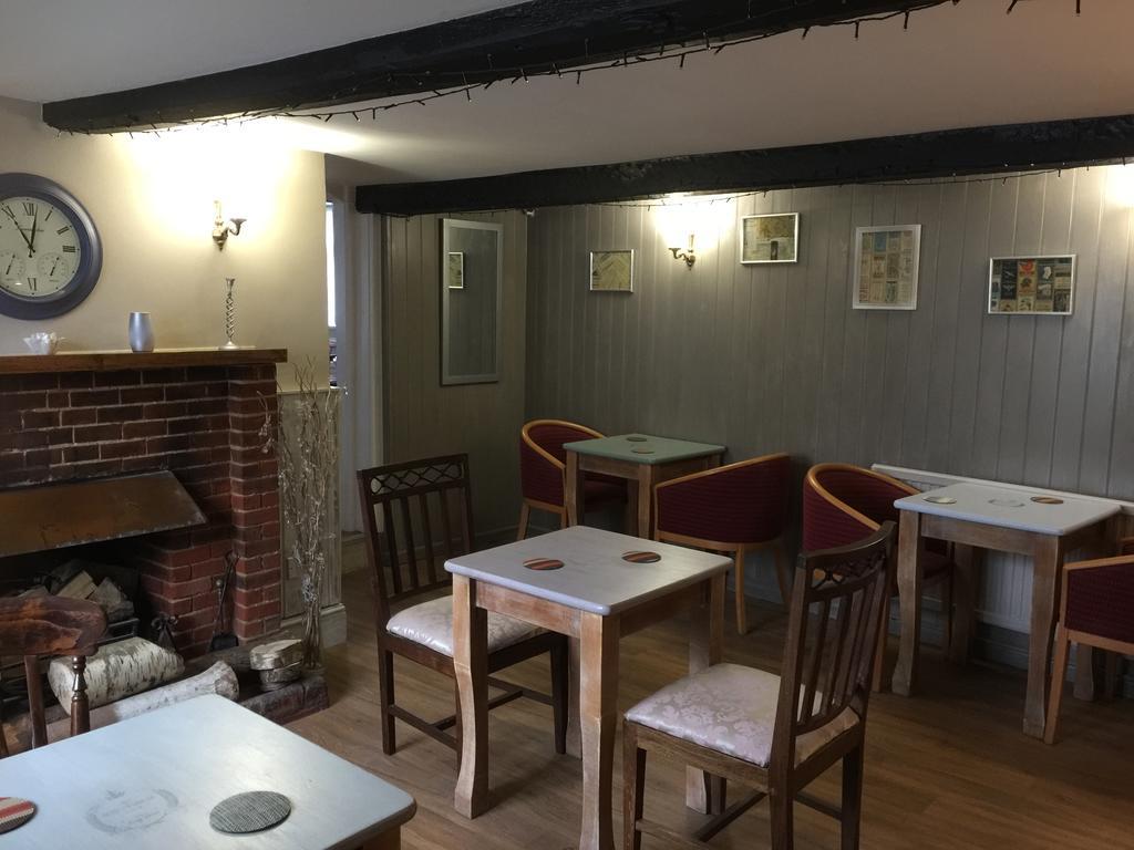The Wheatsheaf Bed & Breakfast Wilton (Wiltshire)